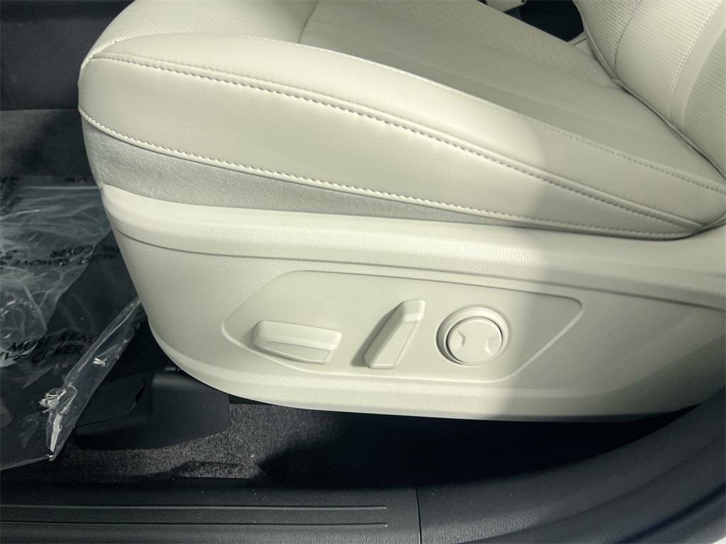 new 2026 Kia Sorento car, priced at $37,820