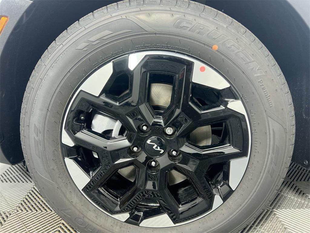 new 2026 Kia Sorento car, priced at $37,820