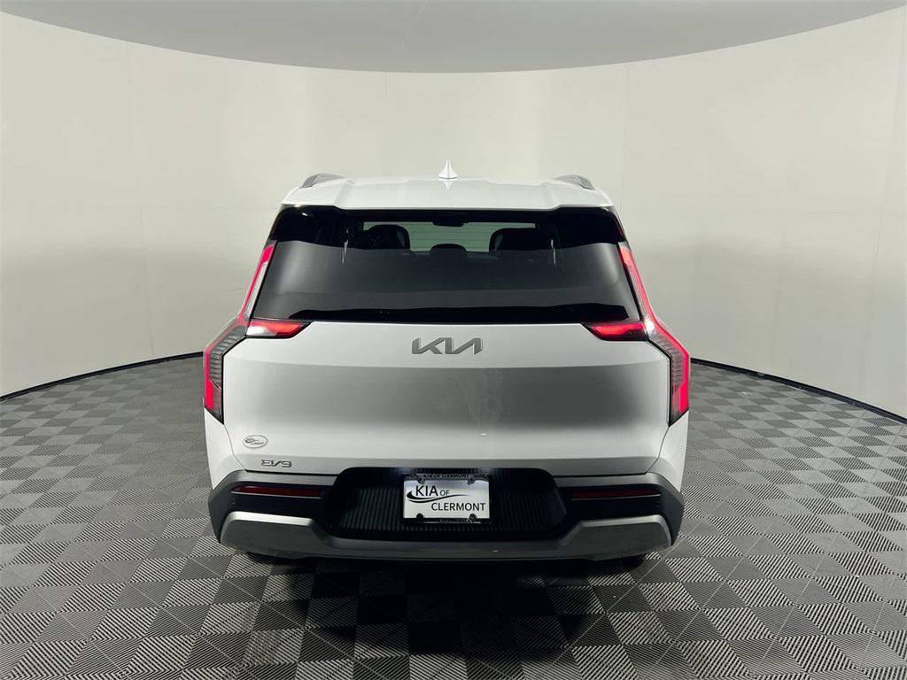 new 2026 Kia EV9 car, priced at $66,930