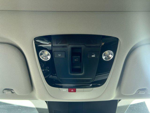 new 2025 Kia Sorento car, priced at $41,090