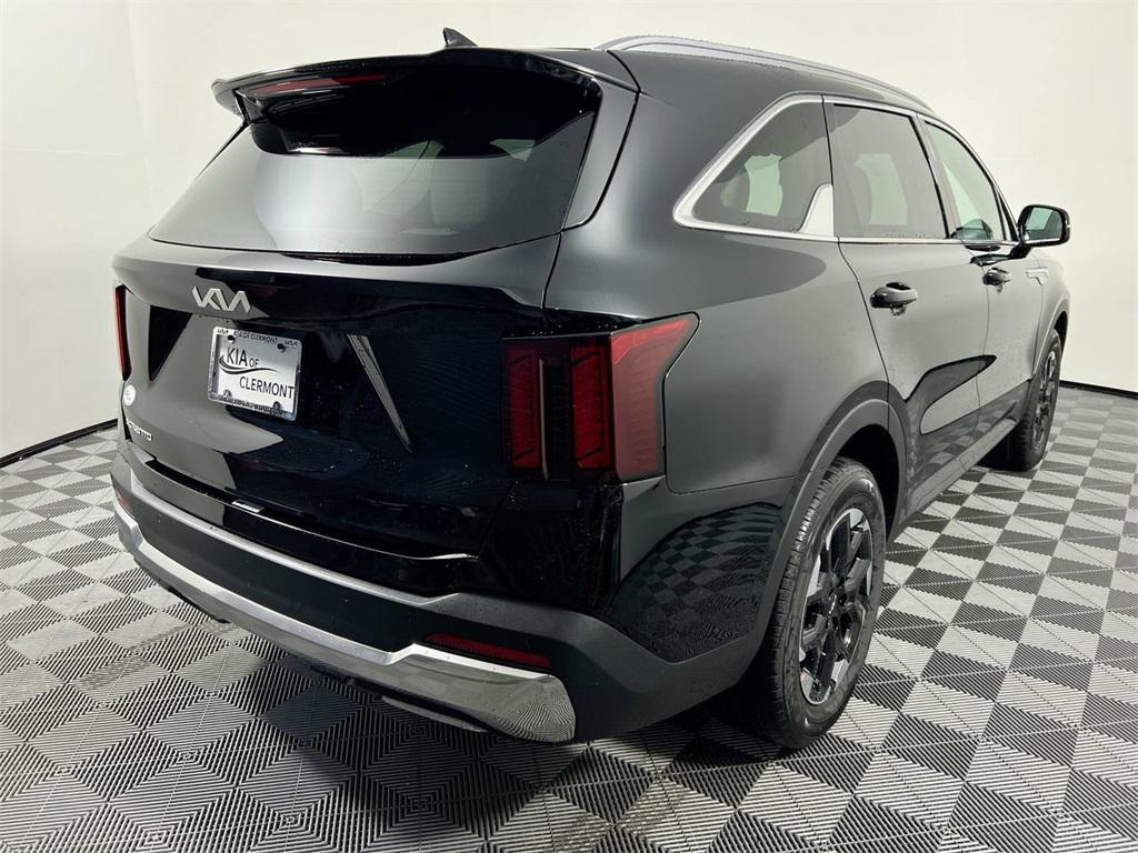 new 2025 Kia Sorento car, priced at $30,663