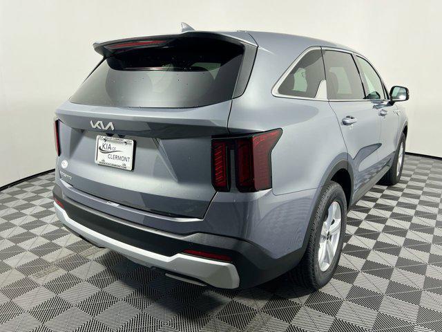 new 2025 Kia Sorento car, priced at $33,690