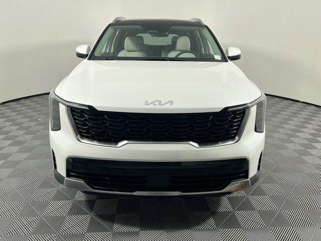 new 2025 Kia Sorento Hybrid car, priced at $42,180