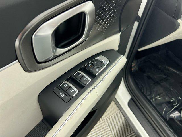 new 2025 Kia Sorento Hybrid car, priced at $42,180
