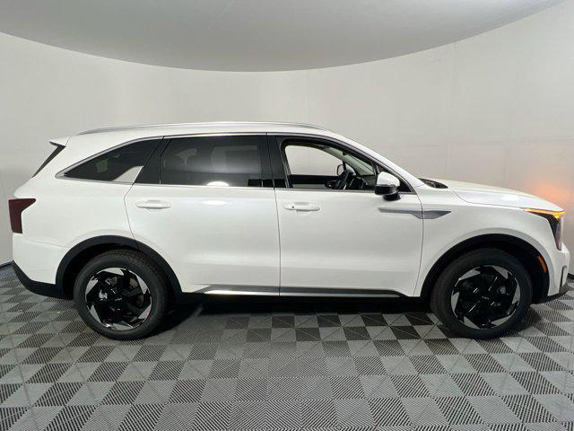 new 2025 Kia Sorento Hybrid car, priced at $42,180