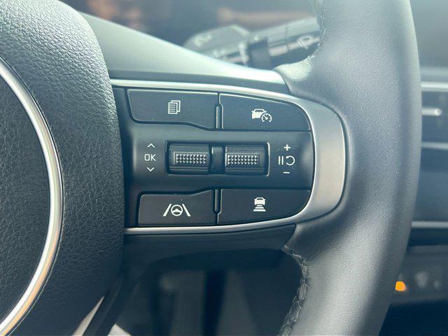 new 2025 Kia K5 car, priced at $25,686