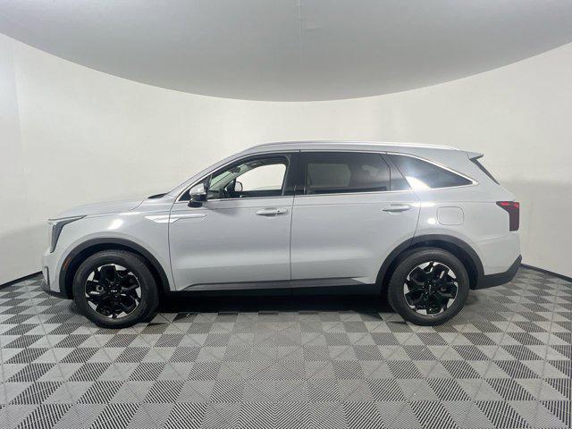 new 2025 Kia Sorento car, priced at $37,085
