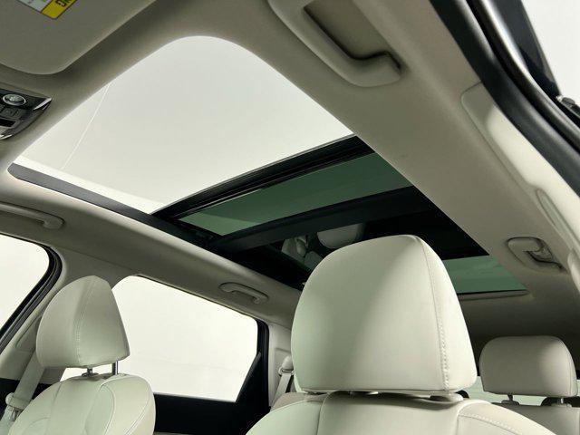 new 2025 Kia Sorento car, priced at $35,214