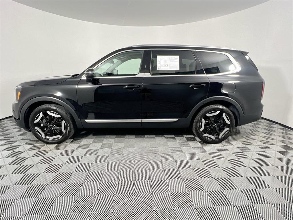 new 2025 Kia Telluride car, priced at $45,180