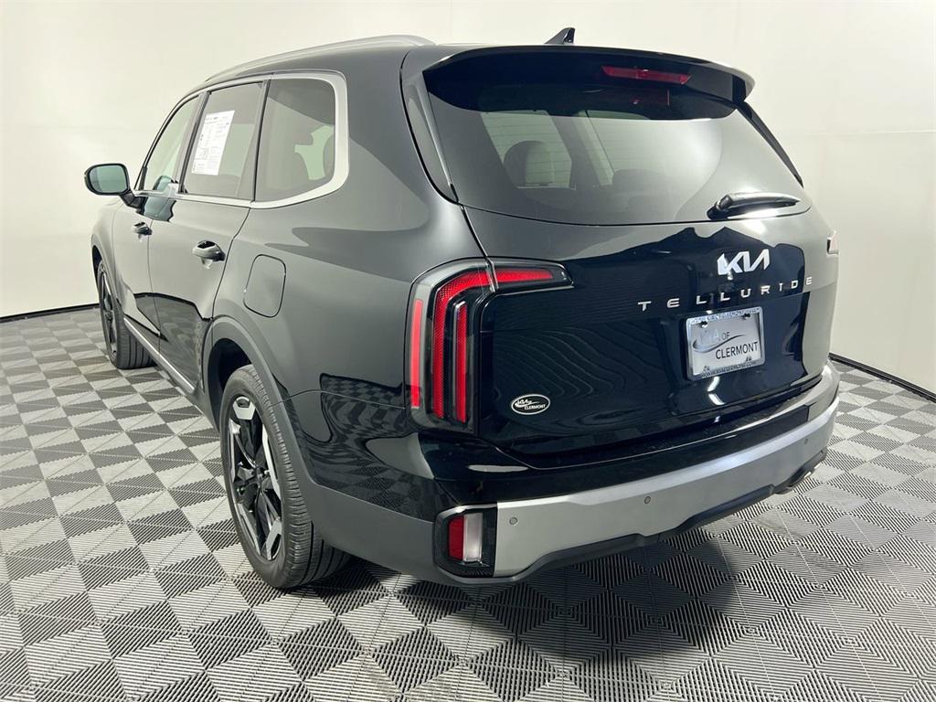 new 2025 Kia Telluride car, priced at $45,180