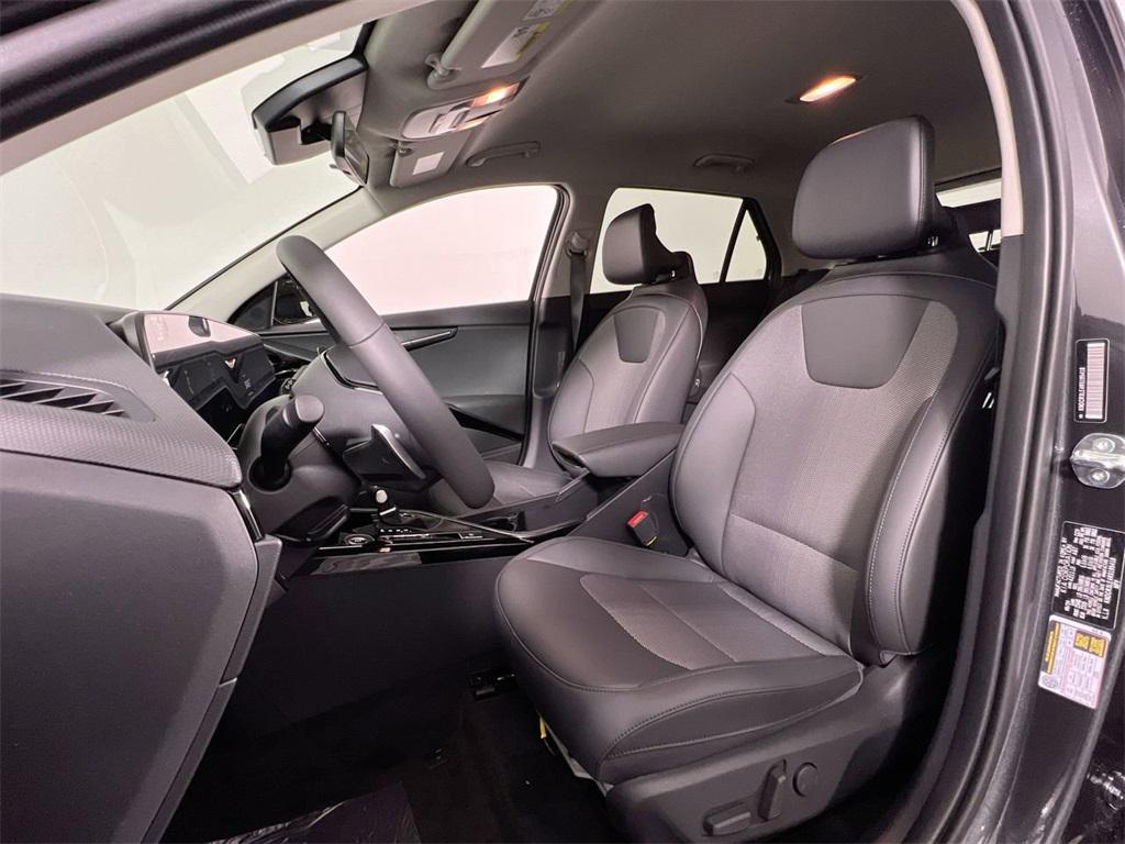 new 2025 Kia Niro car, priced at $26,111