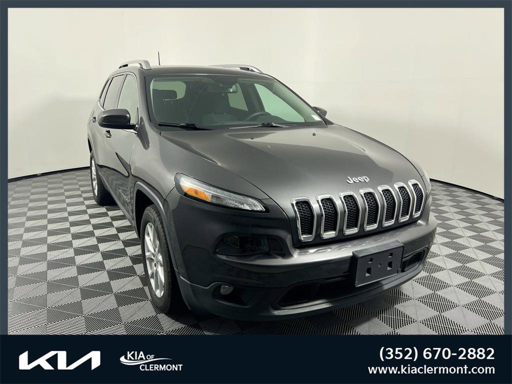 used 2016 Jeep Cherokee car, priced at $9,500