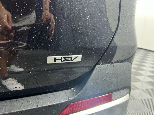 new 2025 Kia Carnival Hybrid car, priced at $48,157