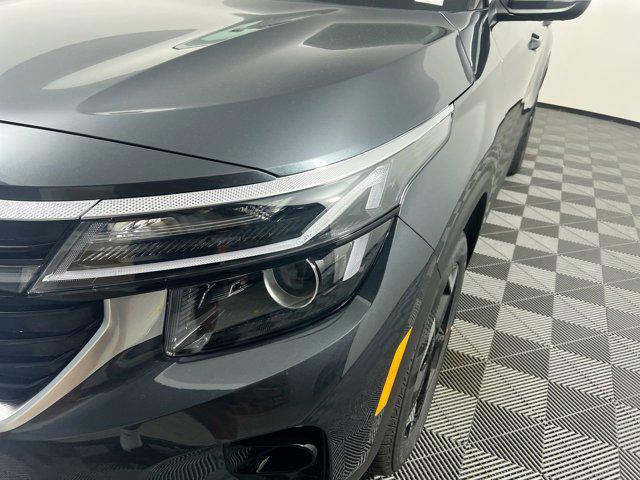 new 2025 Kia Seltos car, priced at $25,167