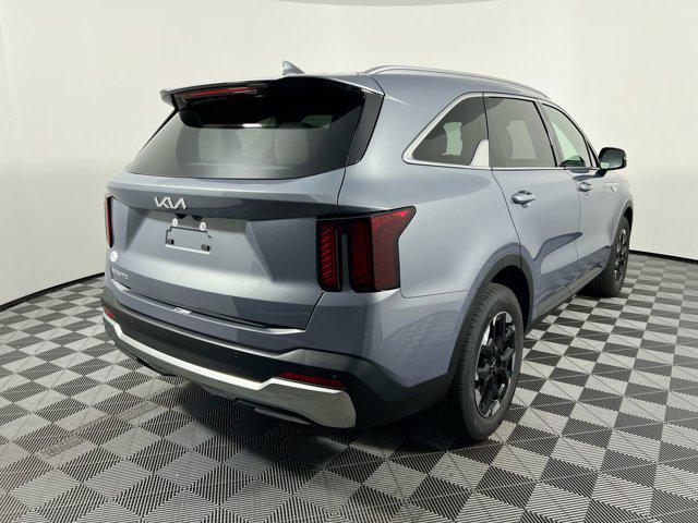 new 2025 Kia Sorento car, priced at $33,075