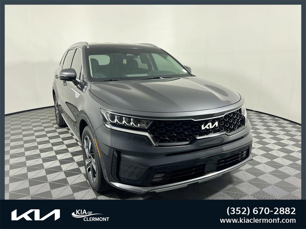 used 2023 Kia Sorento Hybrid car, priced at $31,500