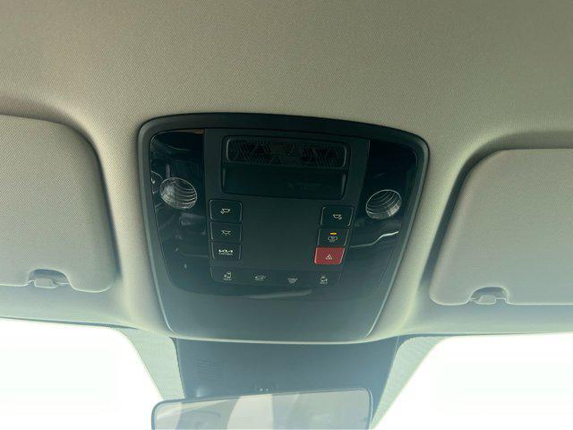 new 2025 Kia Carnival car, priced at $39,060
