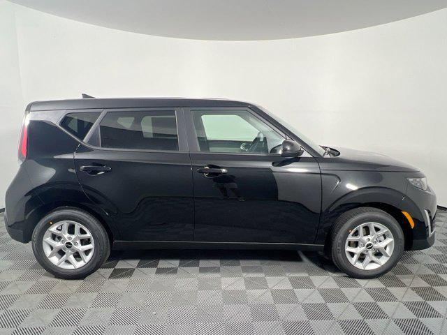 new 2025 Kia Soul car, priced at $22,960