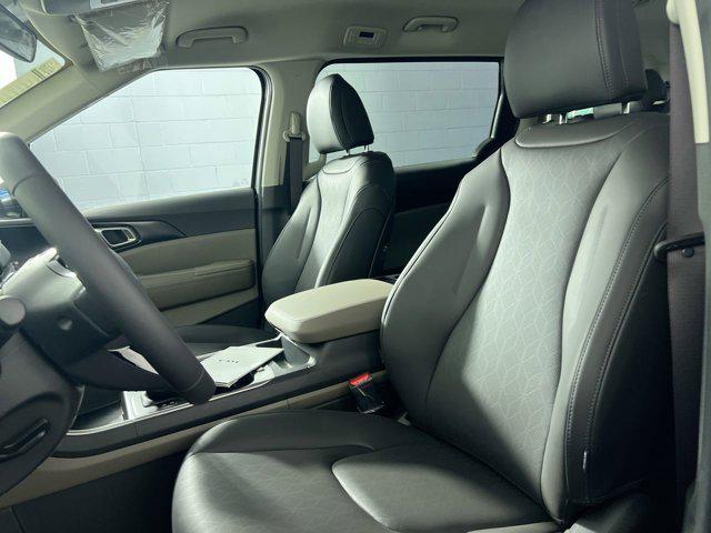 new 2026 Kia Carnival car, priced at $38,625