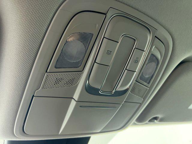 used 2020 Hyundai Santa Fe car, priced at $17,250