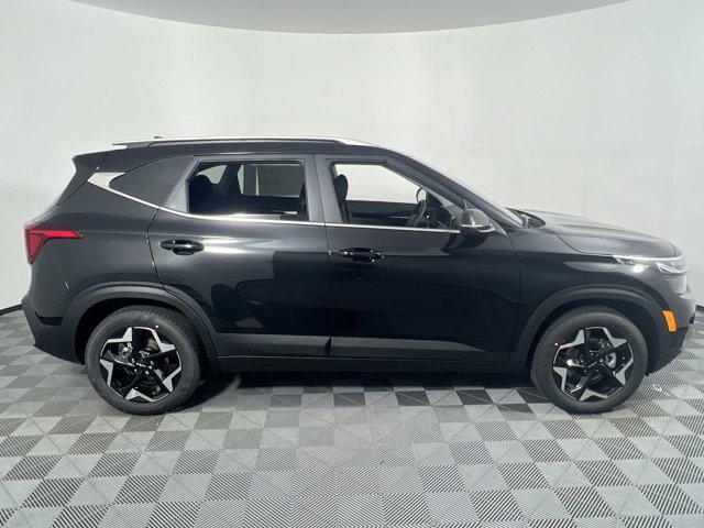 new 2025 Kia Seltos car, priced at $29,030