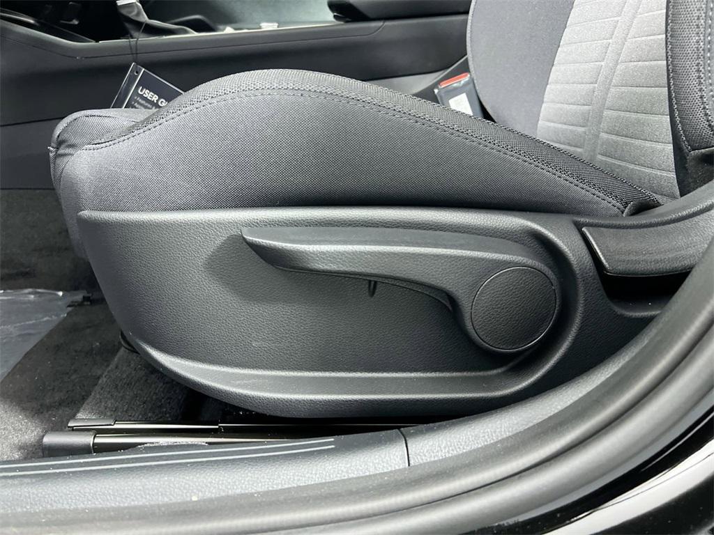 new 2025 Kia K5 car, priced at $28,605