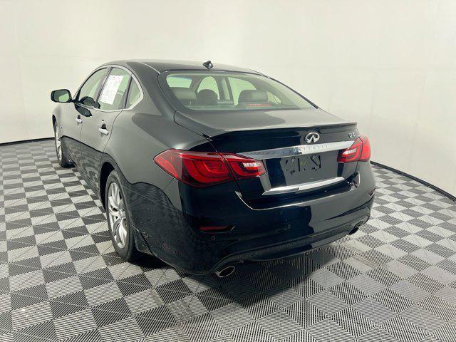 used 2015 INFINITI Q70 car, priced at $17,000