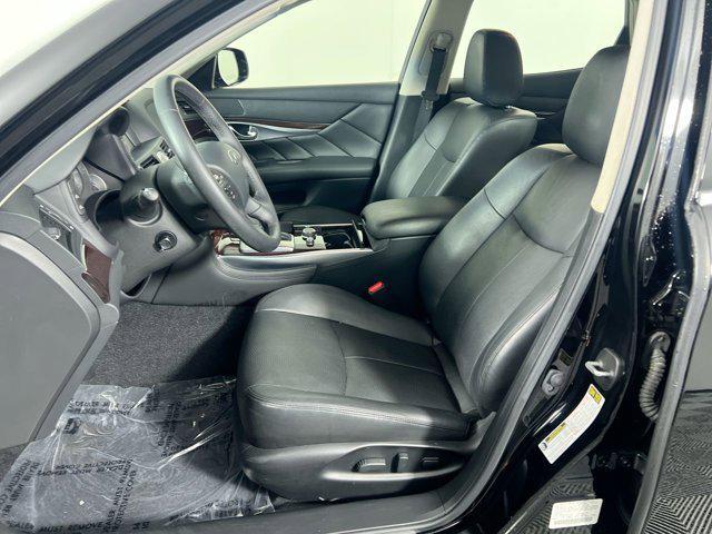 used 2015 INFINITI Q70 car, priced at $17,000