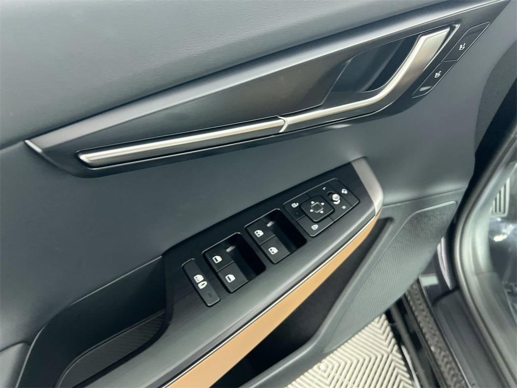 new 2025 Kia EV6 car, priced at $37,512
