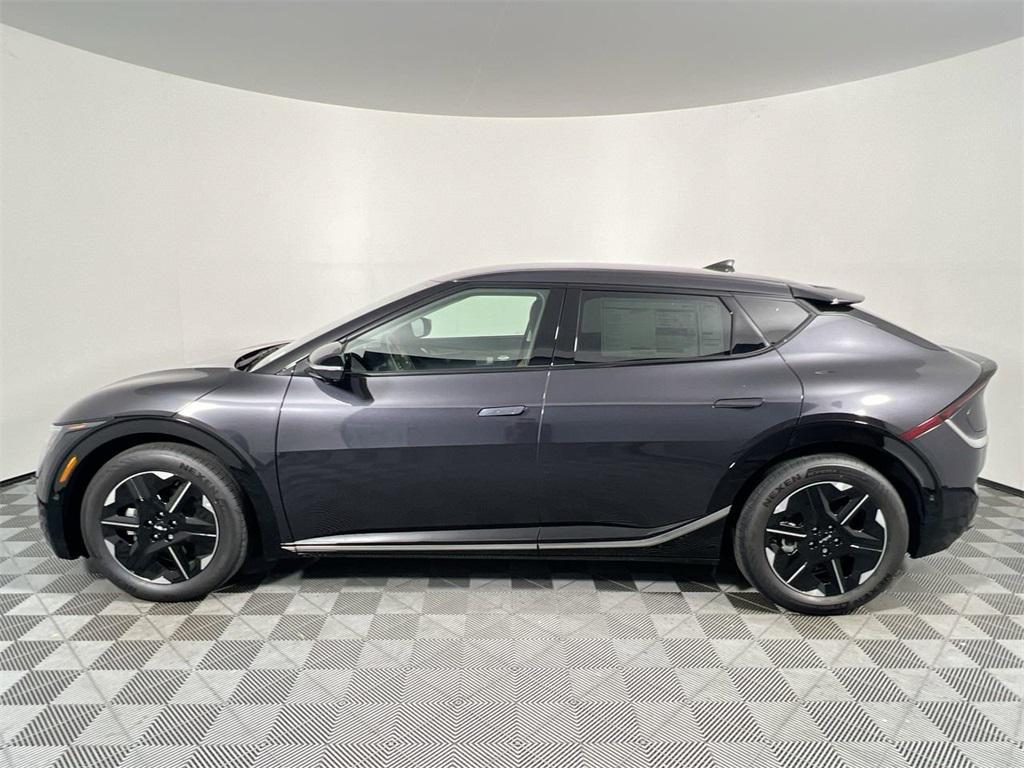 new 2025 Kia EV6 car, priced at $37,512
