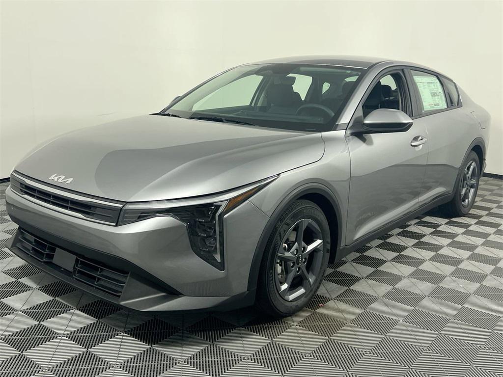 new 2025 Kia K4 car, priced at $24,485