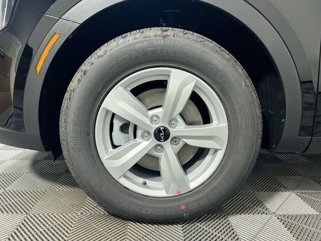 new 2026 Kia Sorento car, priced at $33,935