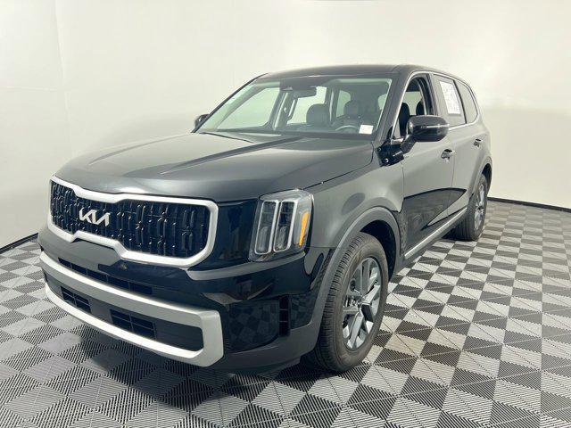 used 2024 Kia Telluride car, priced at $33,000