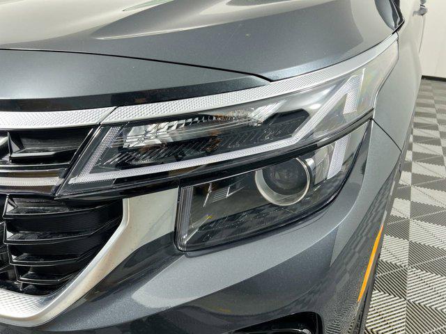 new 2025 Kia Seltos car, priced at $23,858