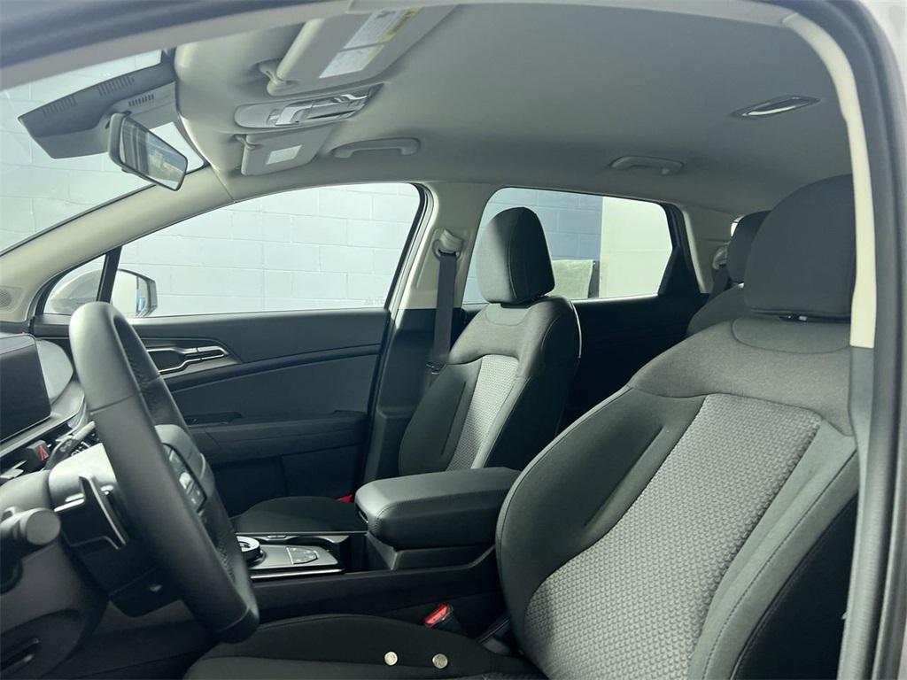 new 2026 Kia Sportage car, priced at $31,774