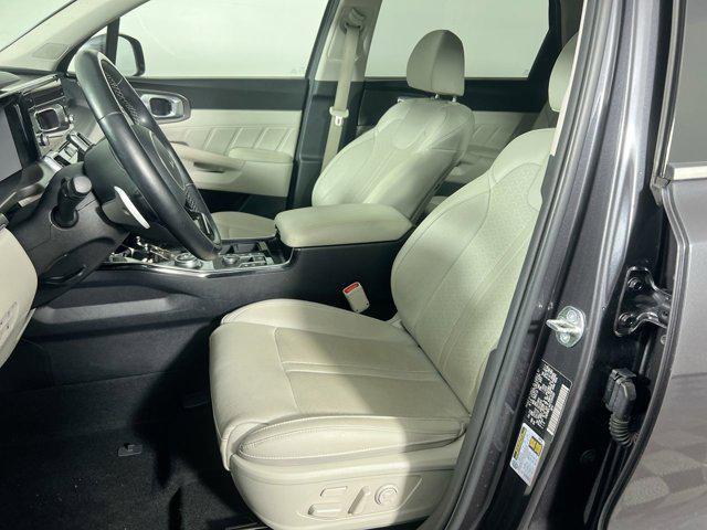 used 2023 Kia Sorento Plug-In Hybrid car, priced at $39,250