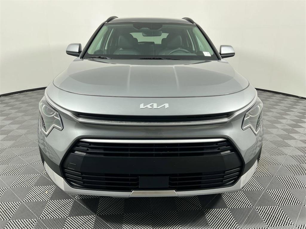 new 2025 Kia Niro car, priced at $28,726