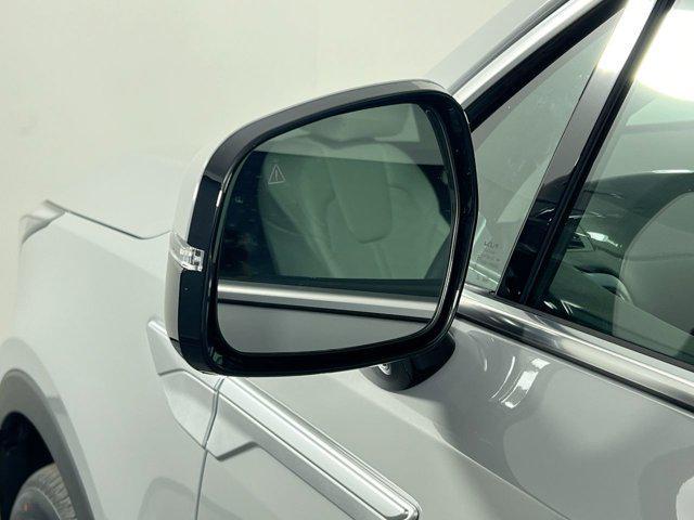 new 2025 Kia Sorento car, priced at $43,885