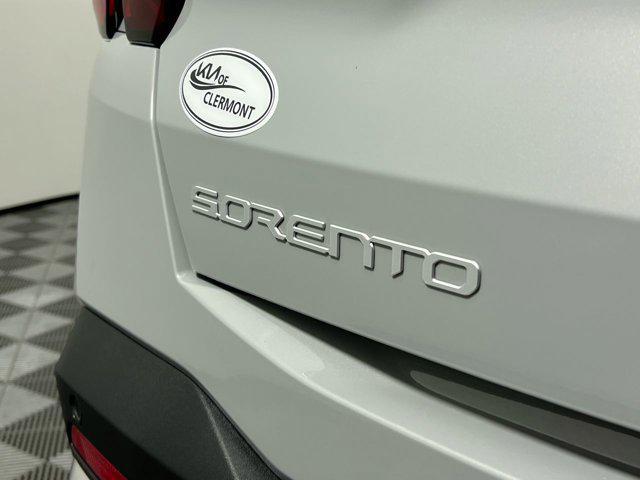 new 2025 Kia Sorento car, priced at $43,885