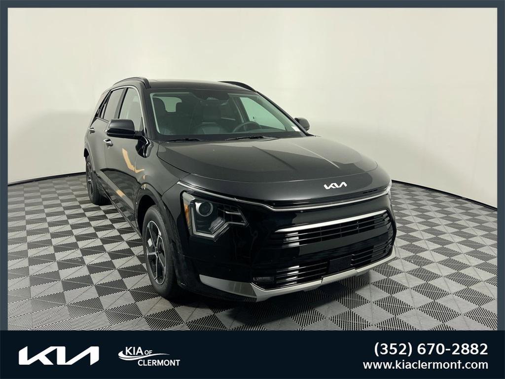new 2025 Kia Niro car, priced at $35,090