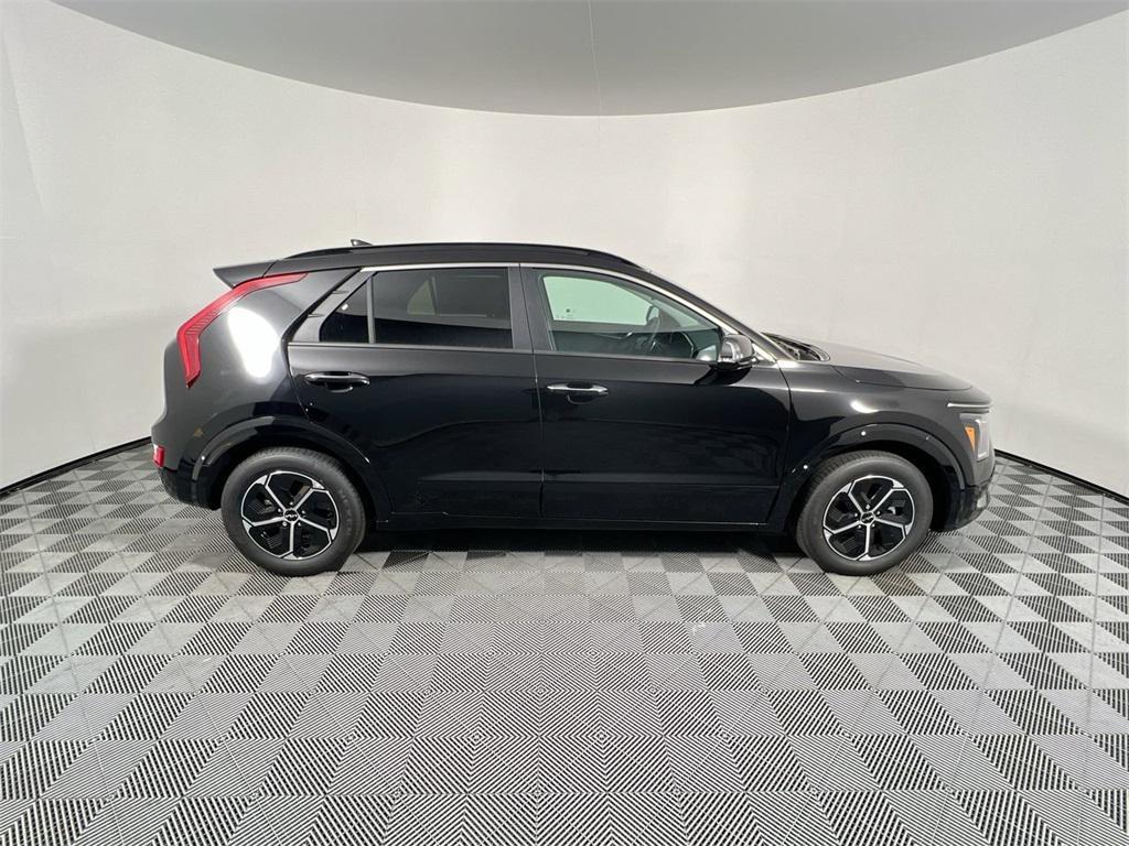 new 2025 Kia Niro car, priced at $35,090