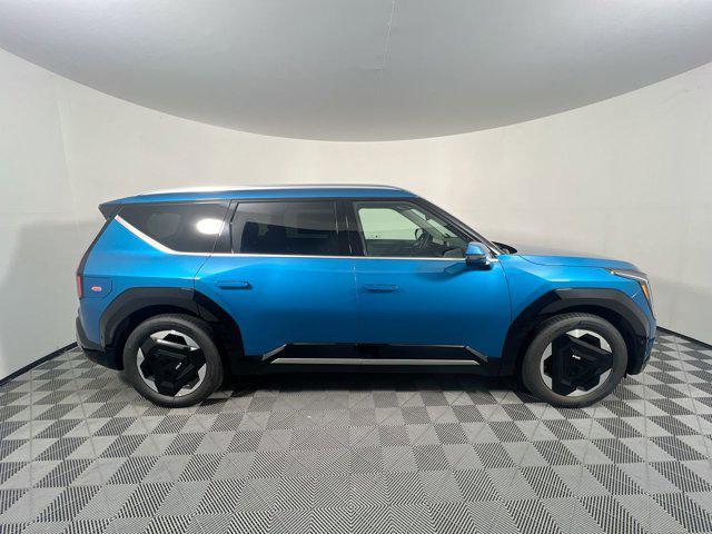 new 2026 Kia EV9 car, priced at $55,640