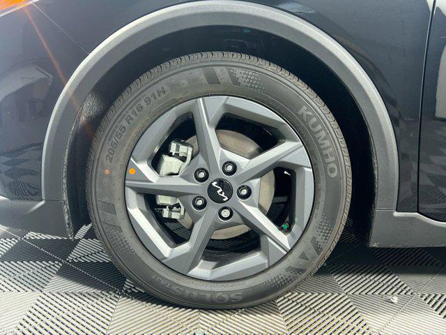 new 2025 Kia K4 car, priced at $21,281