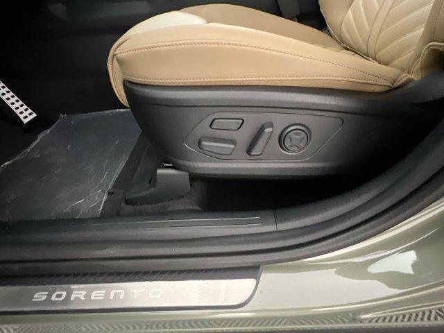 new 2025 Kia Sorento car, priced at $48,385