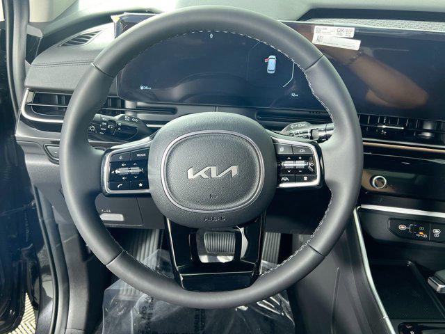 new 2025 Kia Carnival car, priced at $54,760