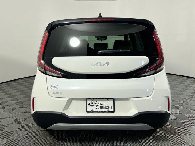new 2025 Kia Soul car, priced at $20,088
