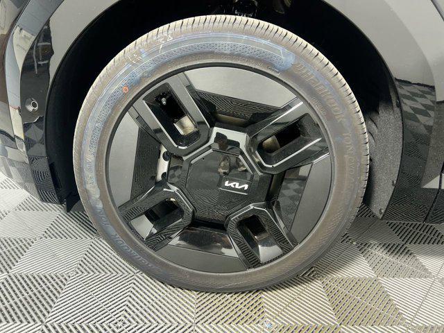 new 2026 Kia EV9 car, priced at $77,135