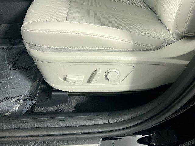 new 2025 Kia Sorento car, priced at $37,353