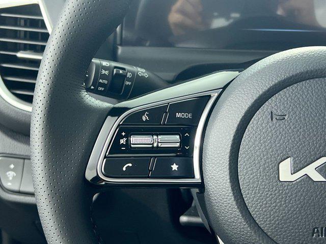 new 2025 Kia Seltos car, priced at $30,089