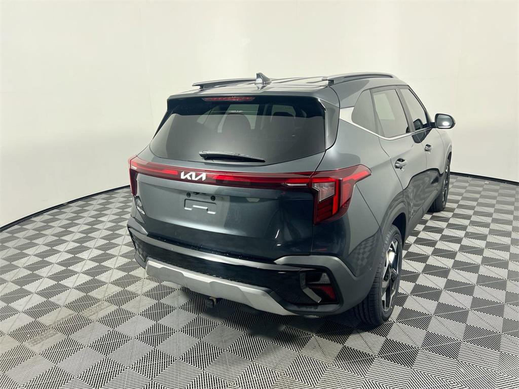 used 2024 Kia Seltos car, priced at $18,950